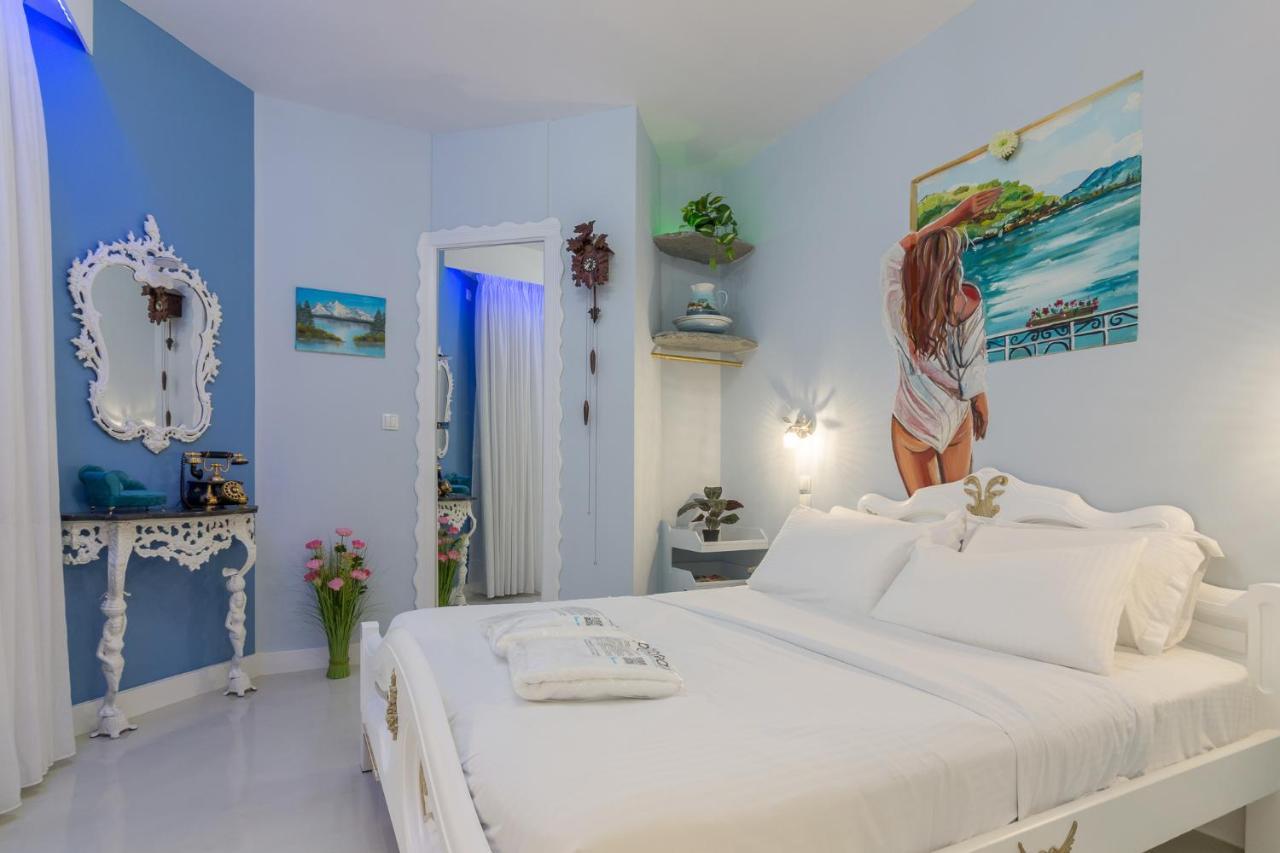 Wonderful Renovated Apartment With Private Patio Atina Dış mekan fotoğraf
